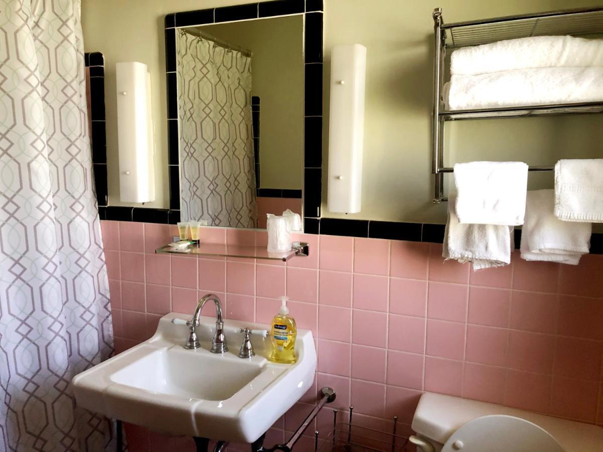 Skaneateles Inn On 20 Auburn Eksteriør bilde