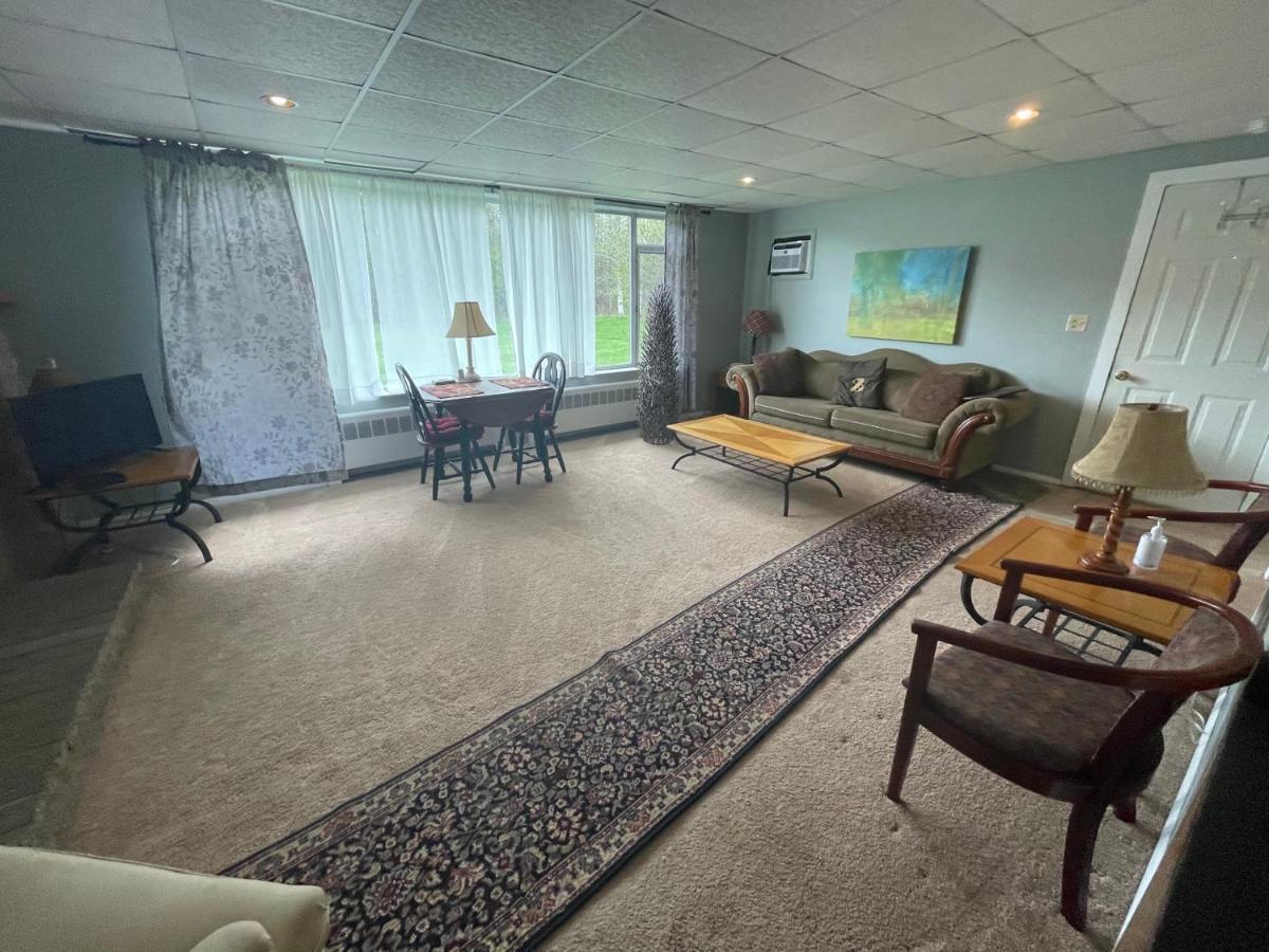 Skaneateles Inn On 20 Auburn Eksteriør bilde