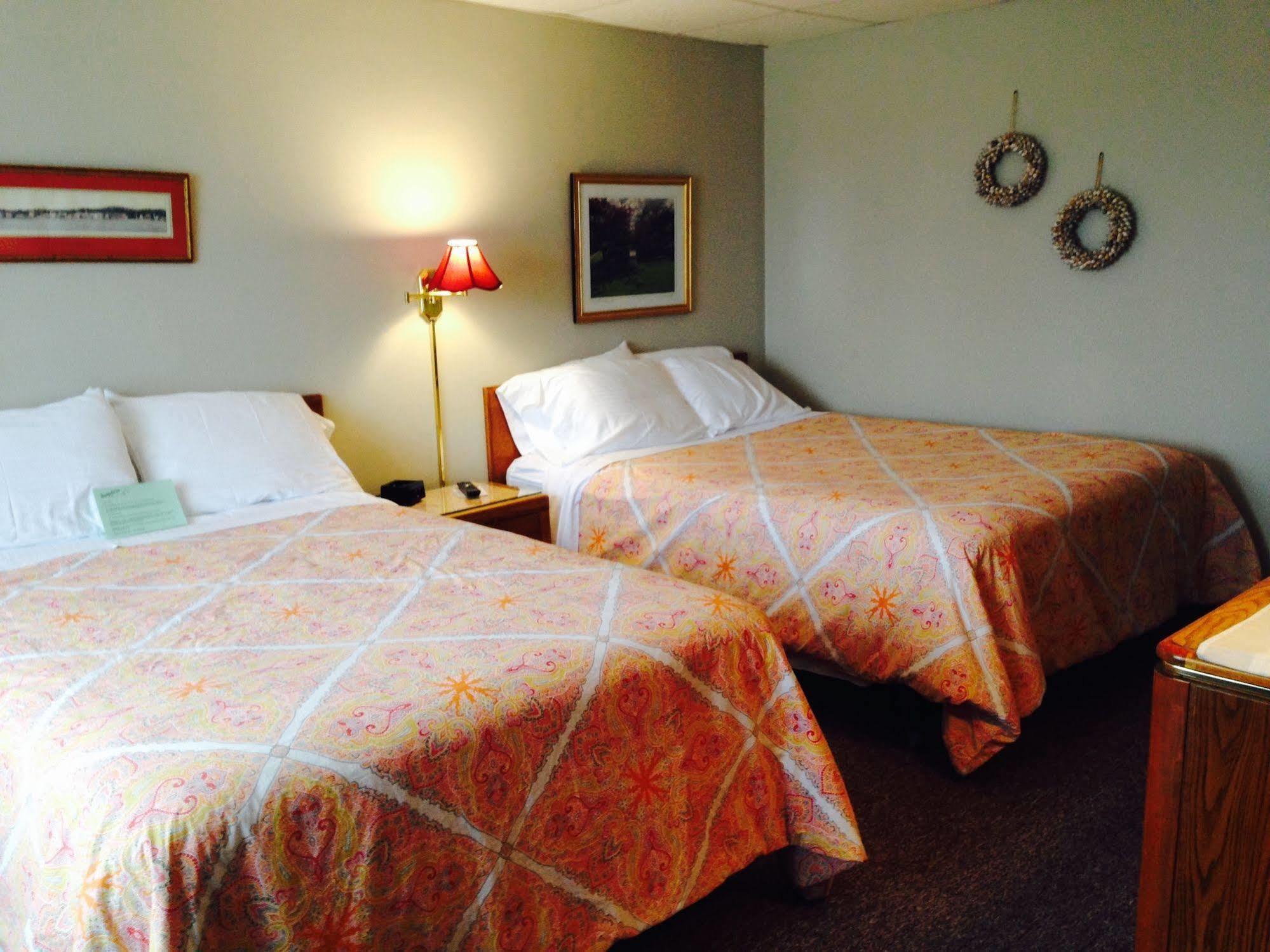 Skaneateles Inn On 20 Auburn Eksteriør bilde